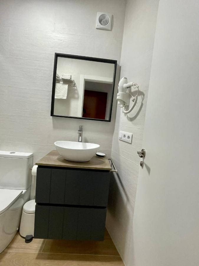 Hotel La Bilbaina De Vegadeo Dış mekan fotoğraf